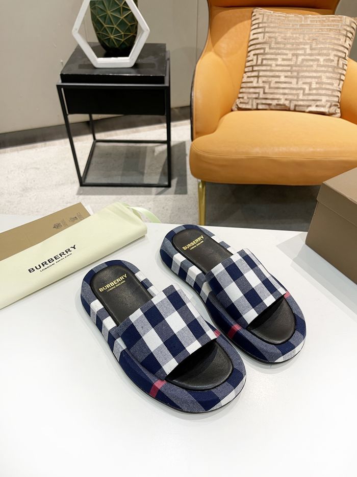 Burberry Shoes BBS00002
