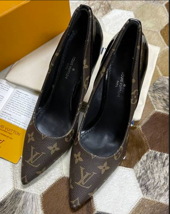 Louis Vuitton Shoes LV65320