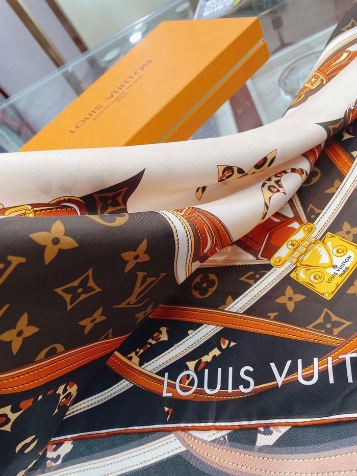 Louis Vuitton Scarf LVC00113