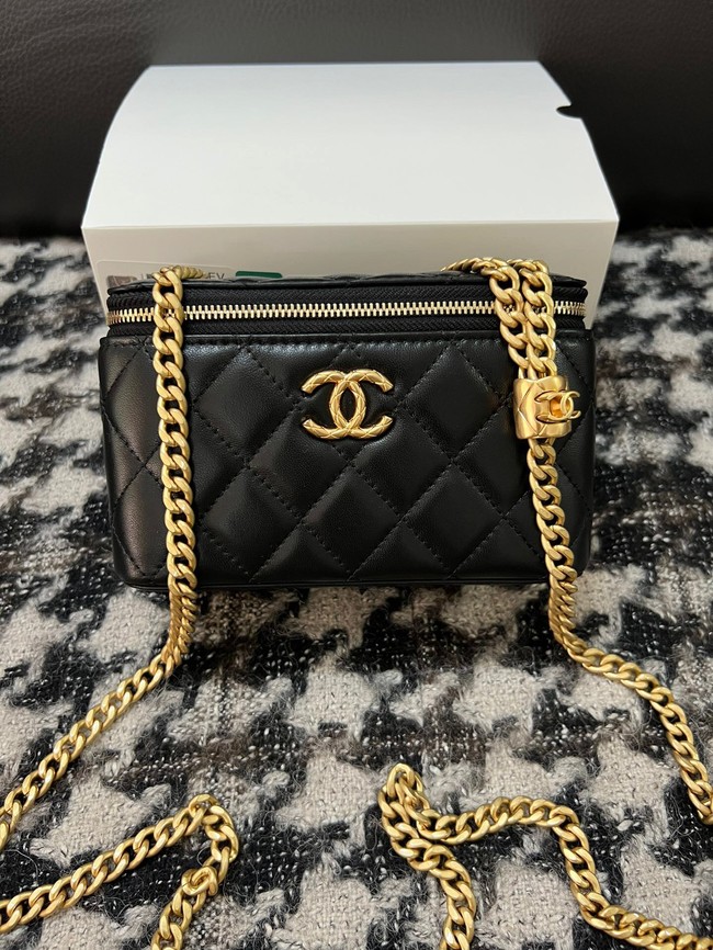 CHANEL VANITY WITH CHAIN 68106 Black