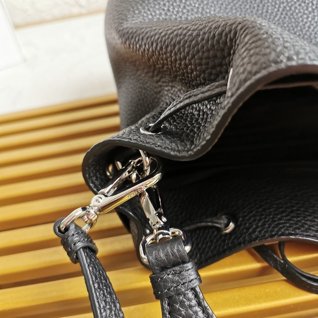 Prada leather Shoulder Bag 1BE060 black