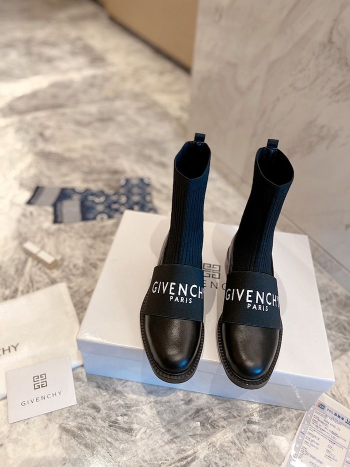 Givenchy Shoes GHS00026