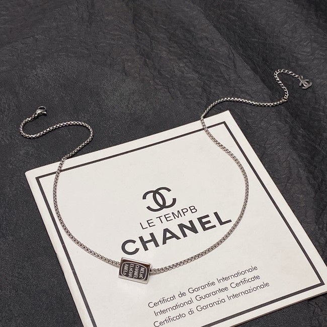 Chanel Necklace CE9522