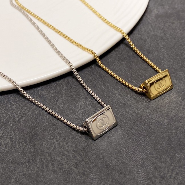 Chanel Necklace CE9522