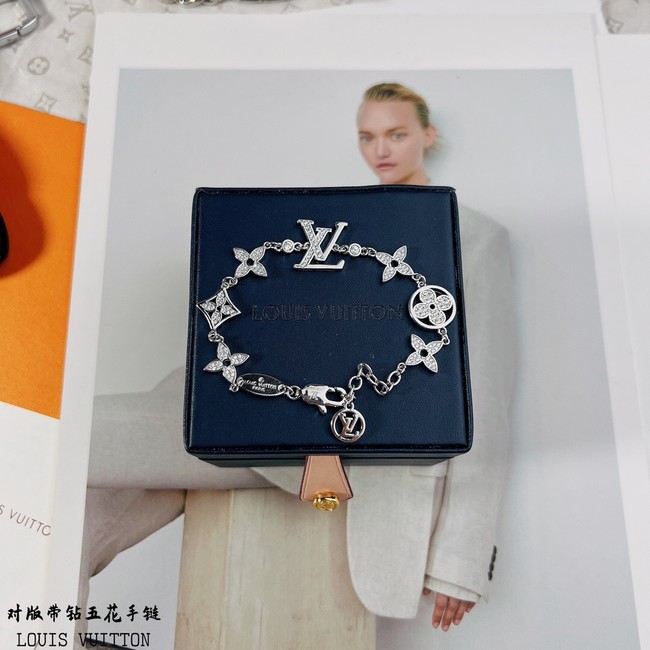 Louis Vuitton Bracelet CE9519