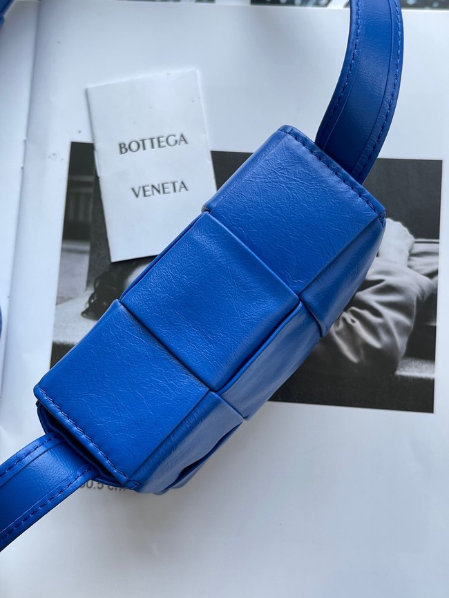 Bottega Veneta Candy Cassette 666688 Electrooptic blue