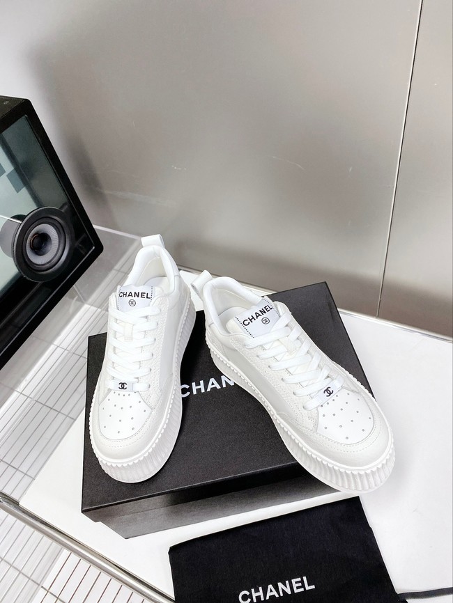 Chanel sneakers 91010-3