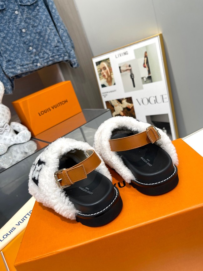 Louis Vuitton Sandals 14196-5