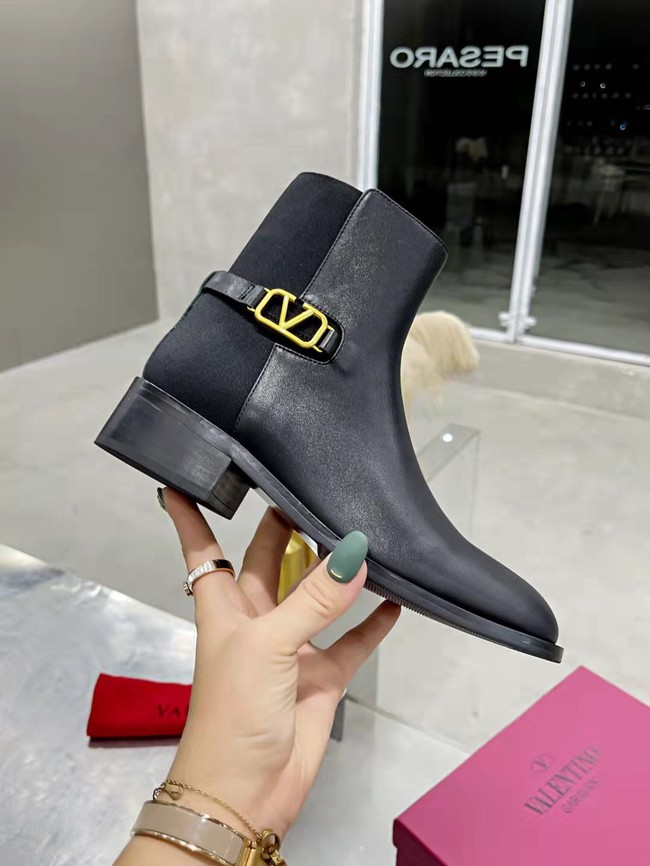 Valentino ANKLE BOOTS 14201-4