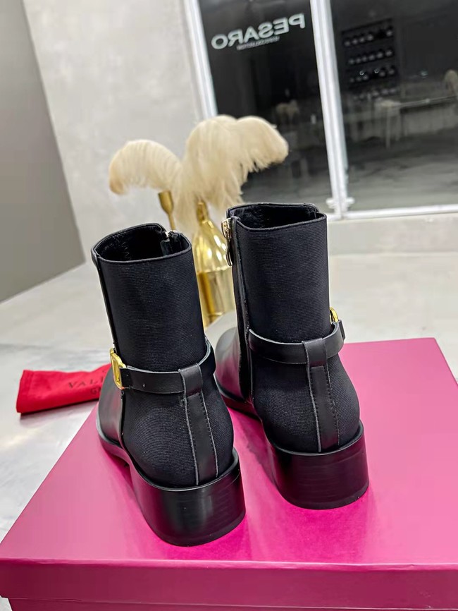 Valentino ANKLE BOOTS 14201-4