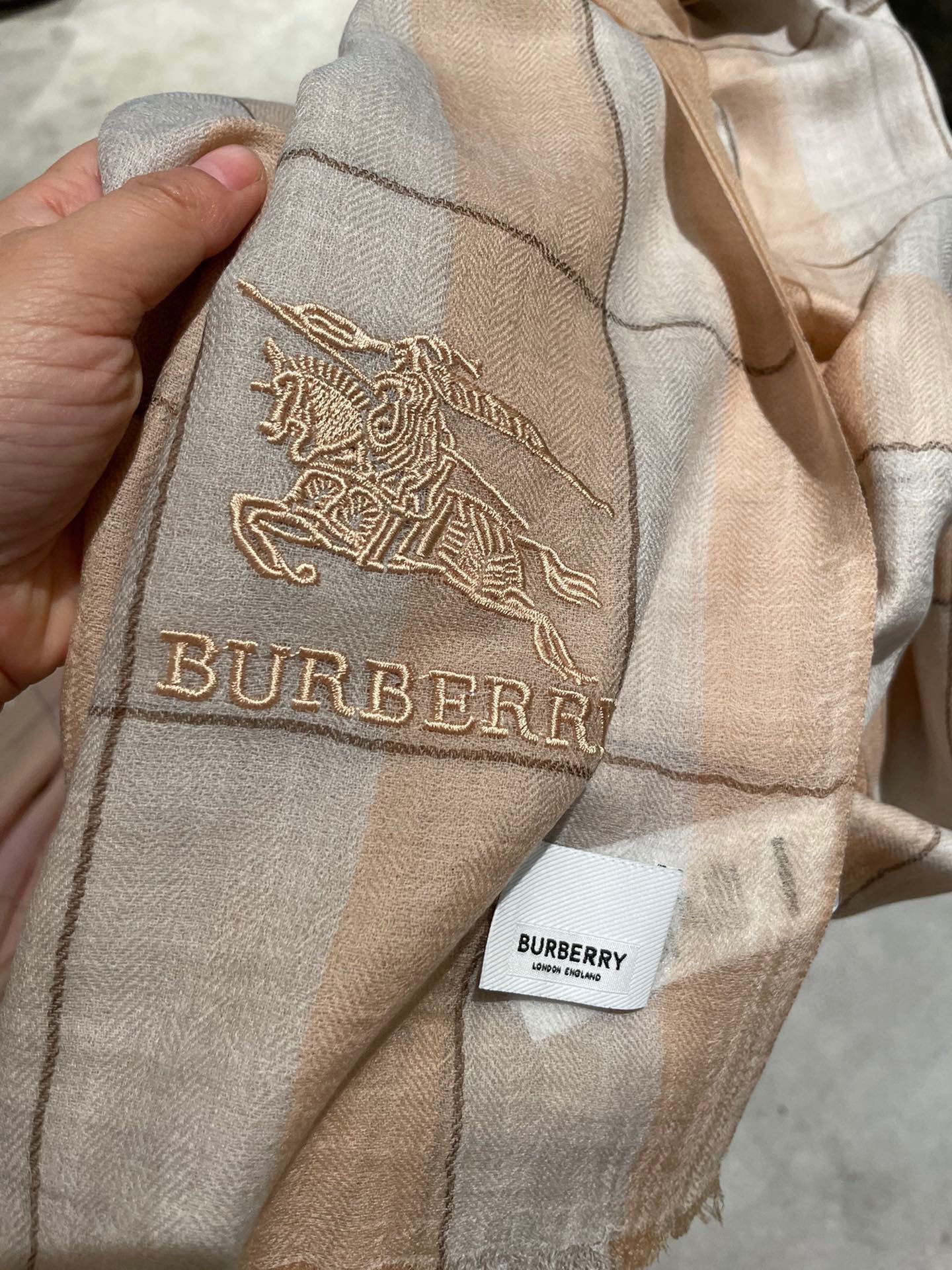 Burberry Wool Scarf BB6320 Beige