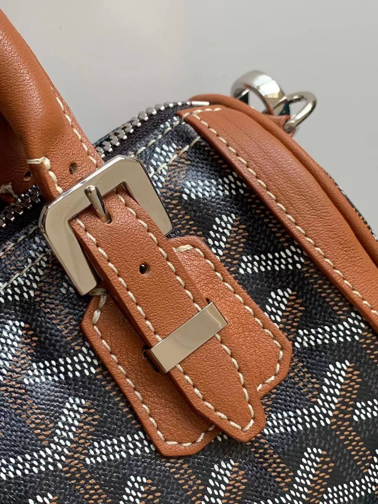Goyard Calfskin Leather shoulder bag 9986 brown