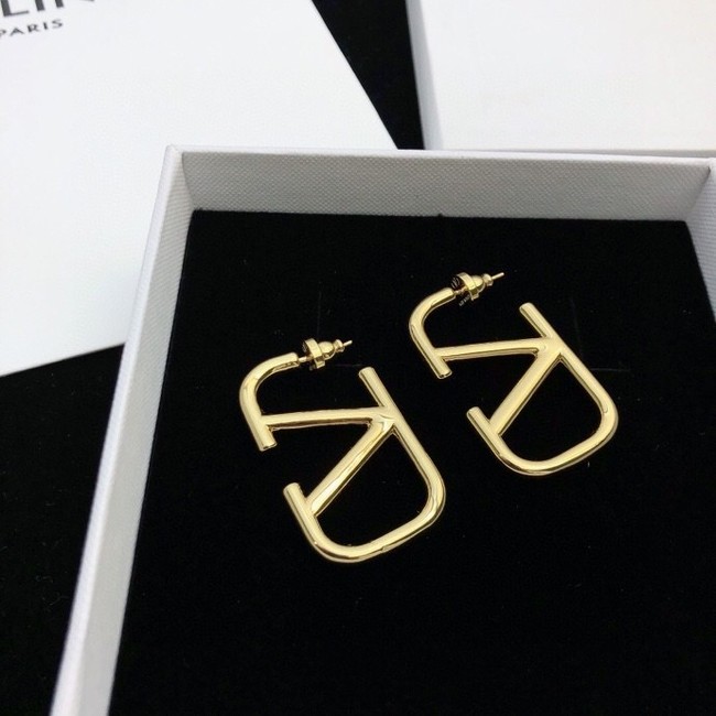 Valentino Earrings CE9937