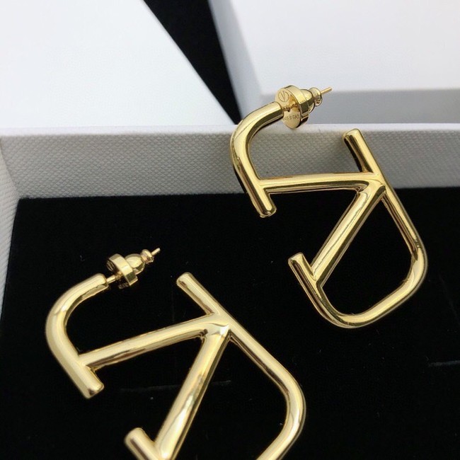 Valentino Earrings CE9937