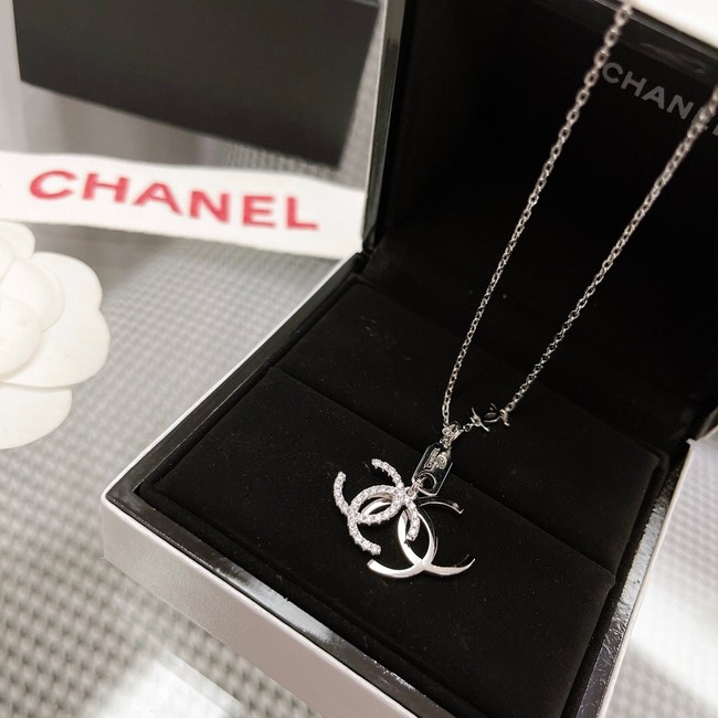 Chanel Necklace CE10112