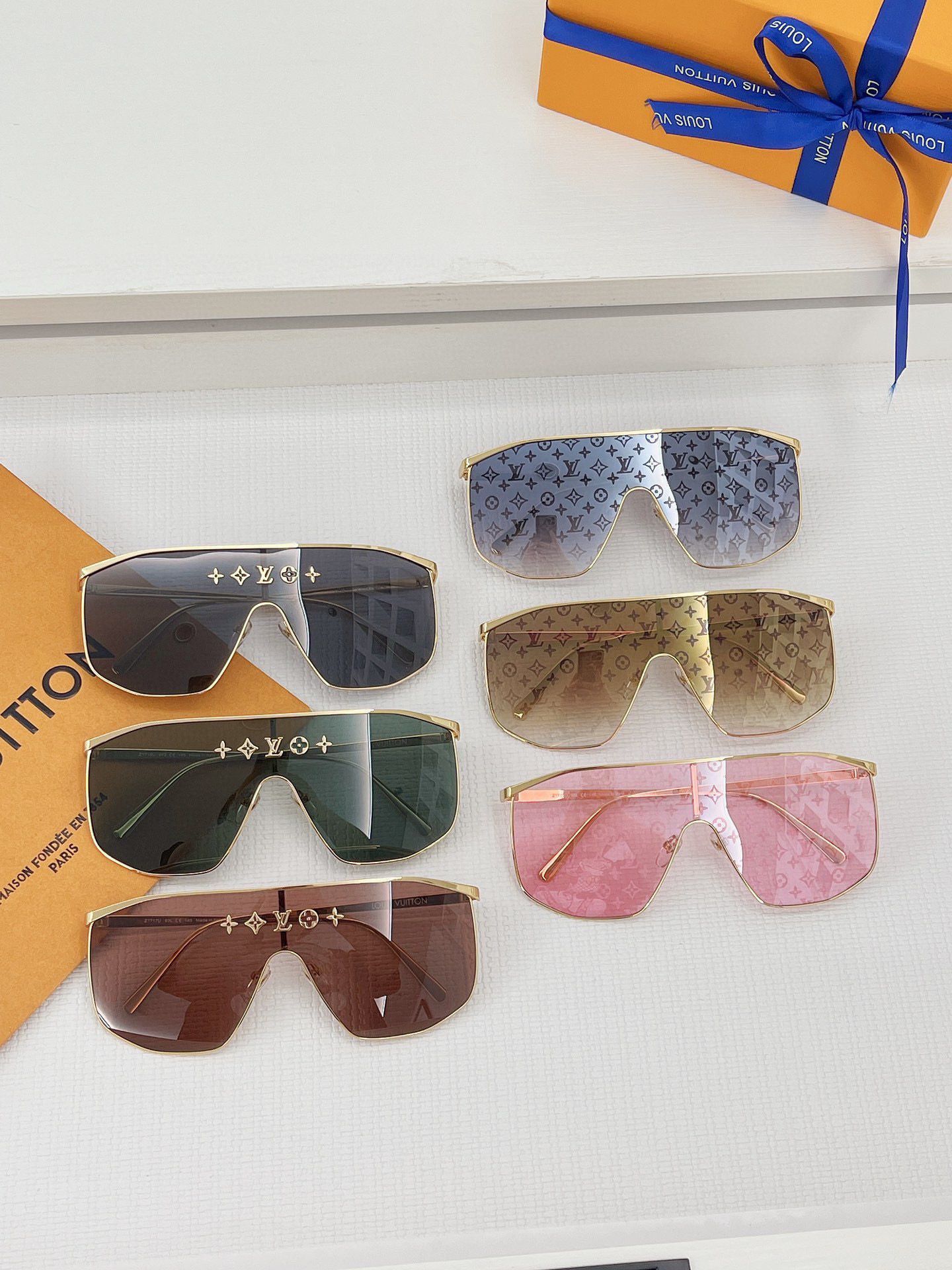 Louis Vuitton Golden Mask Sunglasses Top Quality Z1717U
