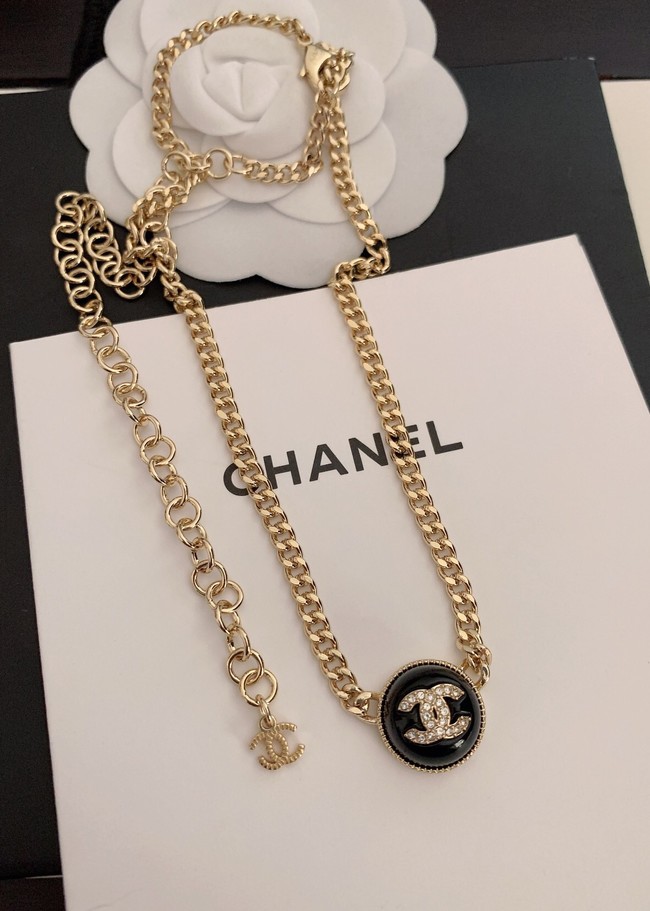 Chanel Necklace CE10356