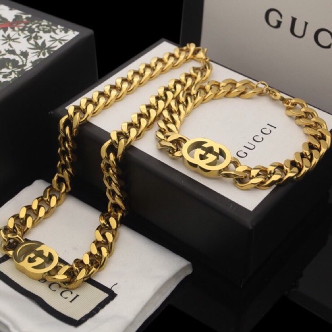 Gucci Necklace CE10530