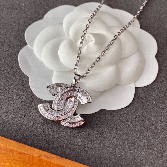 Chanel Necklace CE11151
