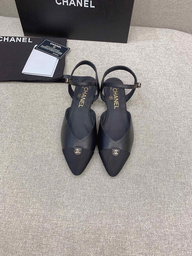 Chanel sandal 92138-3