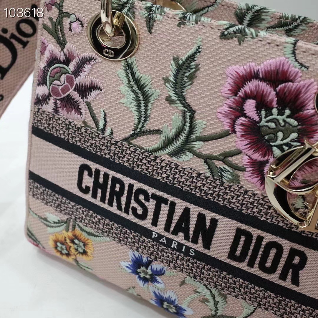 MEDIUM LADY D-LITE BAG Natural Multicolor Raffia Embroidered with Dior Petites Fleurs M0565OE