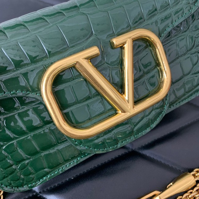 VALENTINO GARAVANI Loco Calf leather bag WA0K53 green