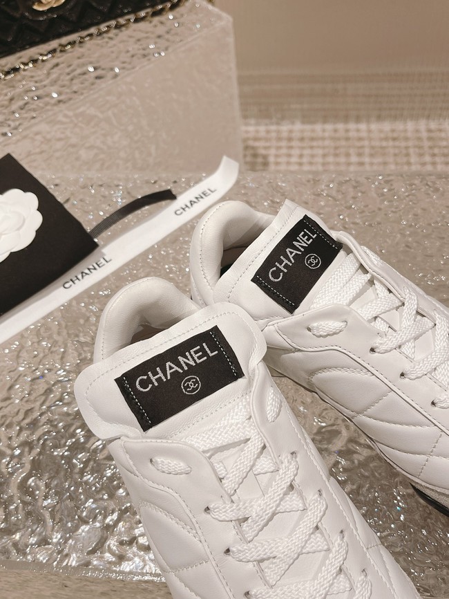 Chanel Womens sneakers 93405-1