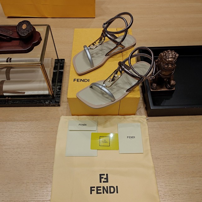 Fendi SANDALS 93477-1