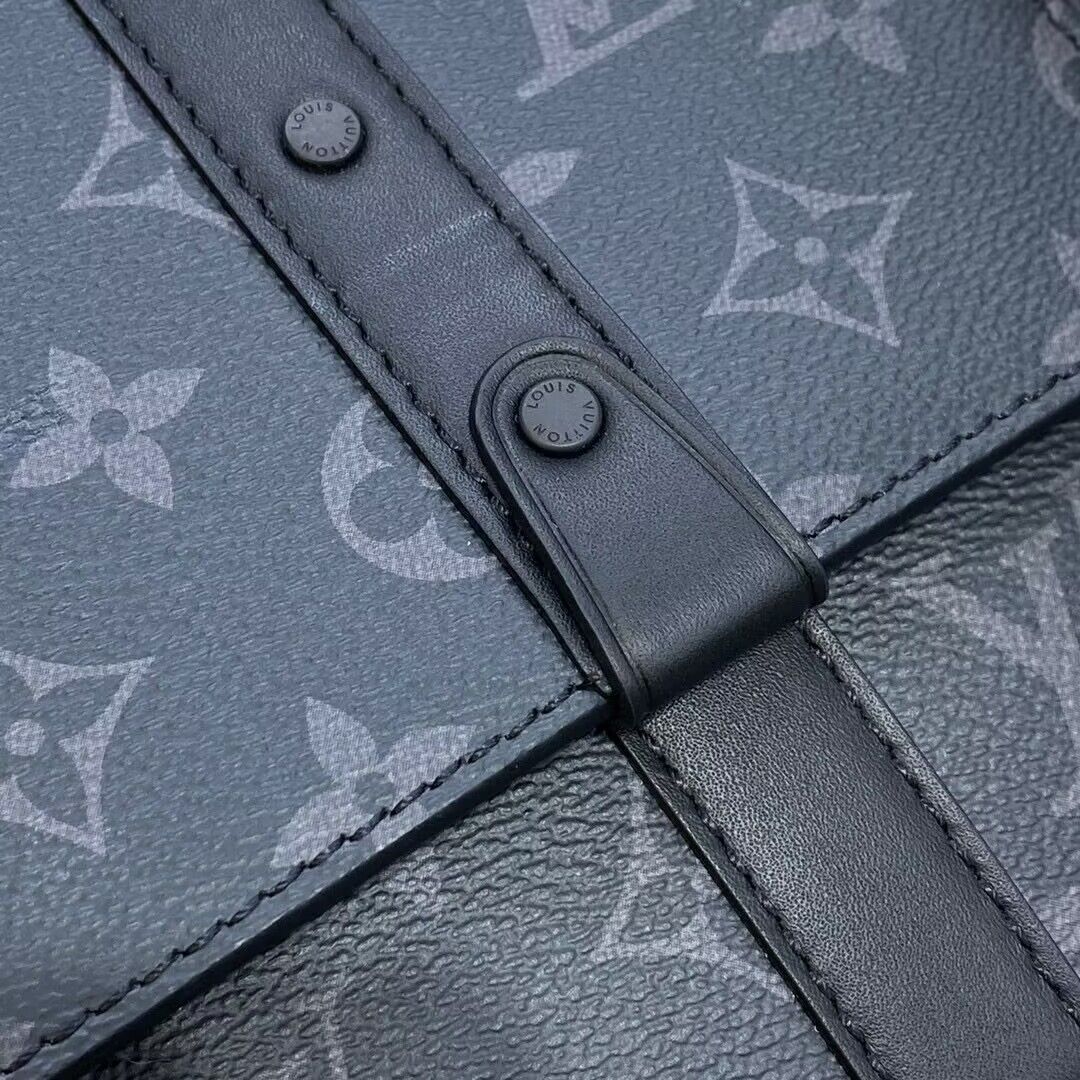 Louis Vuitton Monogram Eclipse Original Leather Trunk Bag M45727 Black