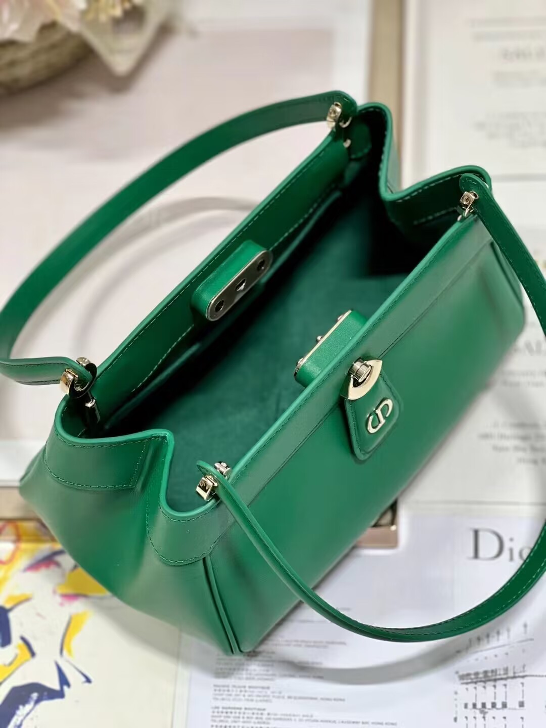 SMALL DIOR KEY BAG Box Calfskin M1844O green
