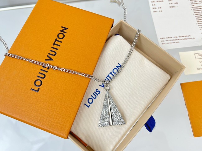 Louis Vuitton Necklace CE11810