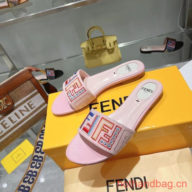 Fendi Slippers 93593-18