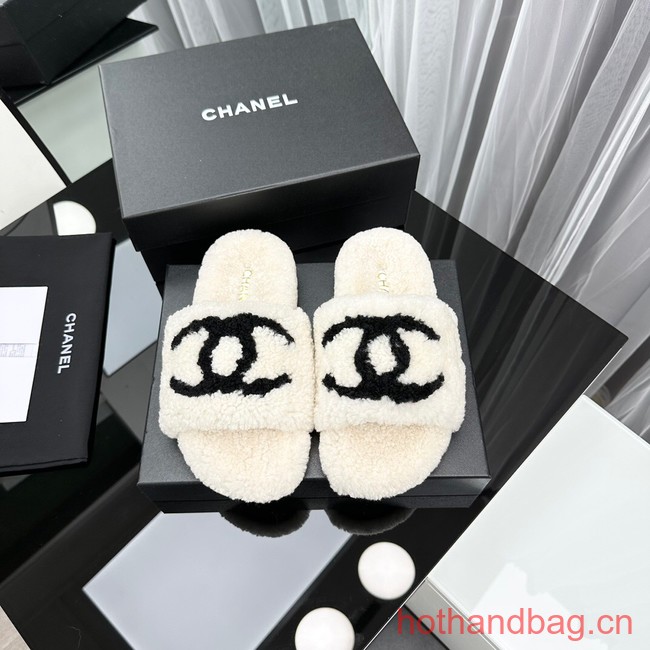 Chanel Slippers 93681-14