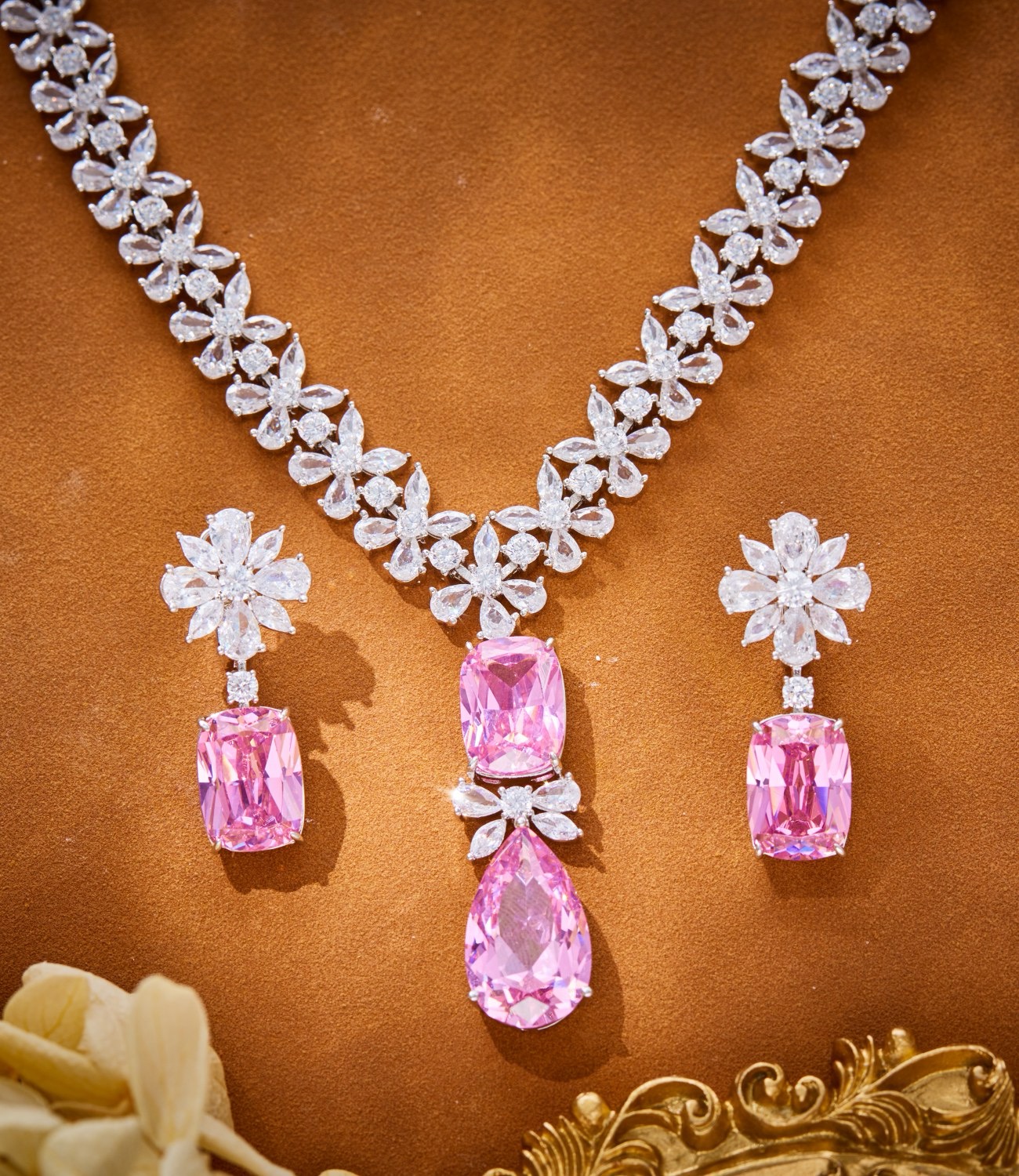 BVLGARI NECKLACE&Earrings CE13736