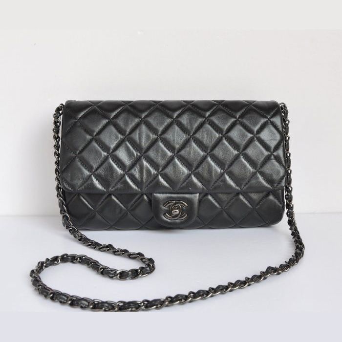 Chanel Flap bag A58036 agnello nero in pelle con hardware Argento
