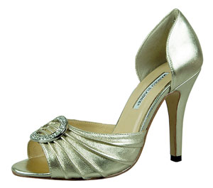 Manolo Blahnik Fashion Spring-Summer Sandals Light Gold with crystals